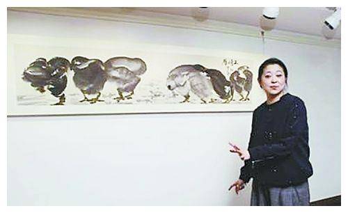 只因出名，倪萍一幅画卖到了百万人民币