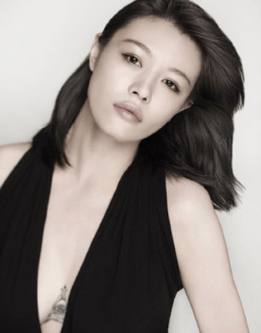葛荟婕回应女儿小苹果不找她：她有自己的思想，不着急